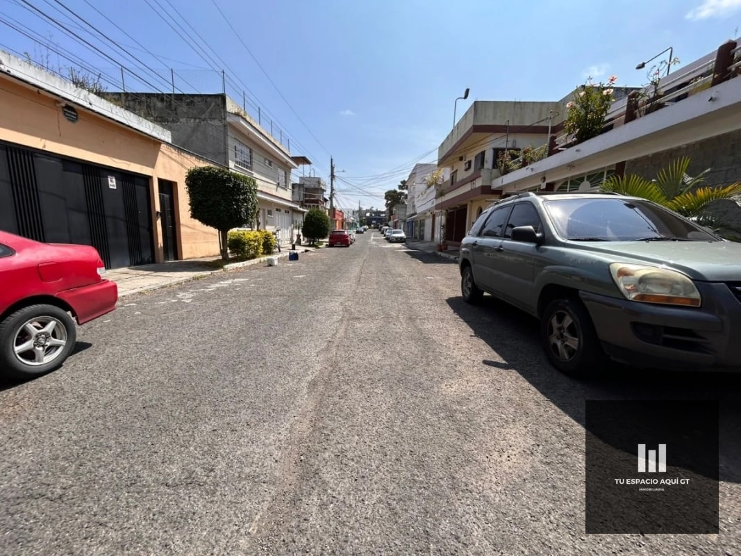 Hermoso Terreno en Venta en Bosques de San Nicolas Mixco Zona 4 - 1