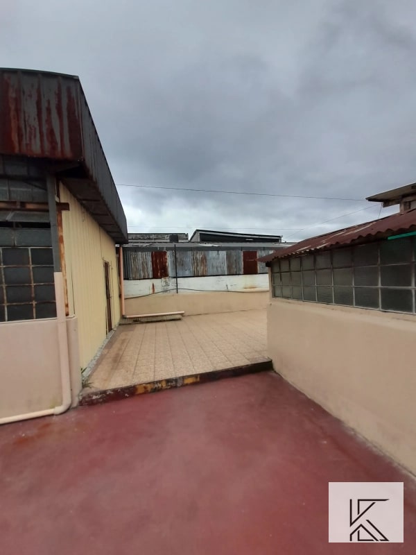 Casa en venta sobre la bolivar en zona 8 - 5