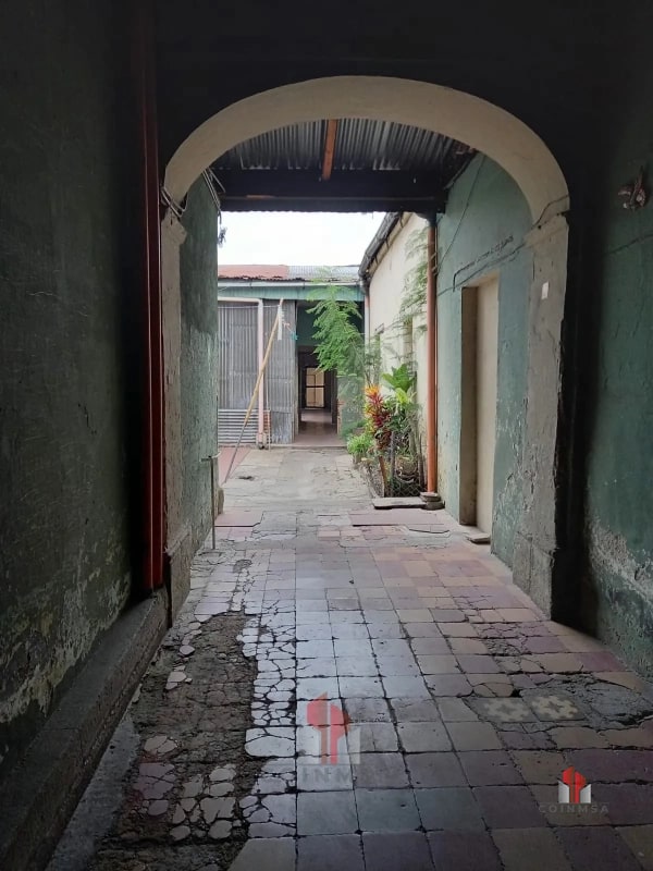 Casa en Venta para remodelar o remozar zona 1 / Centro Histórico - 9