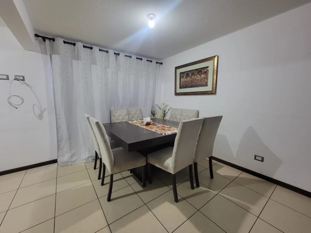 PRADOS DEL CARMEN / CASA EN VENTA DE 4 HABITACIONES — Casa en Venta en Boca del Monte, Guatemala, Ciudad — foto 9 de 11