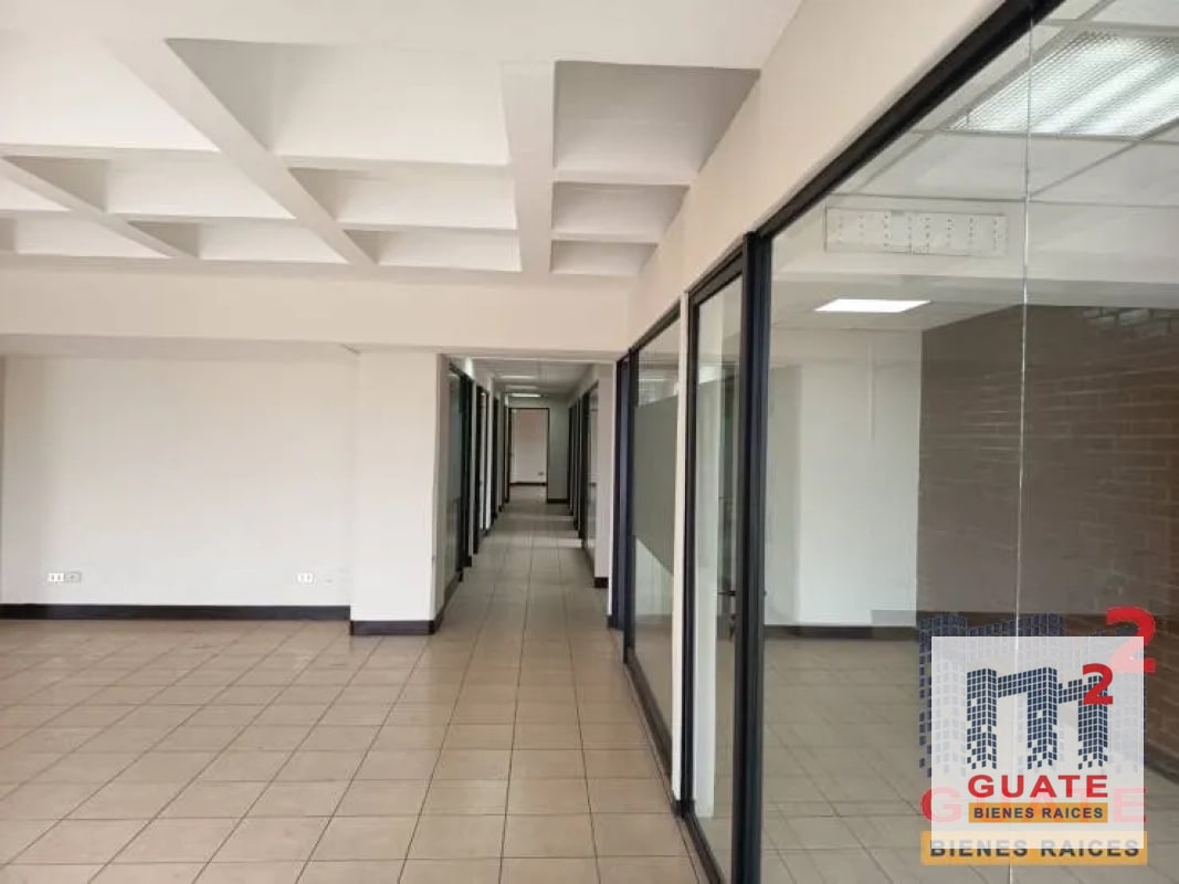 Oficina en Renta, Zona 09 - 8