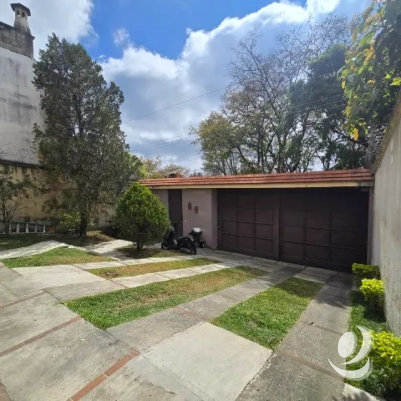 Casa en Venta Las Hojarascas Zona 1 de Mixco, Guatemala - 15