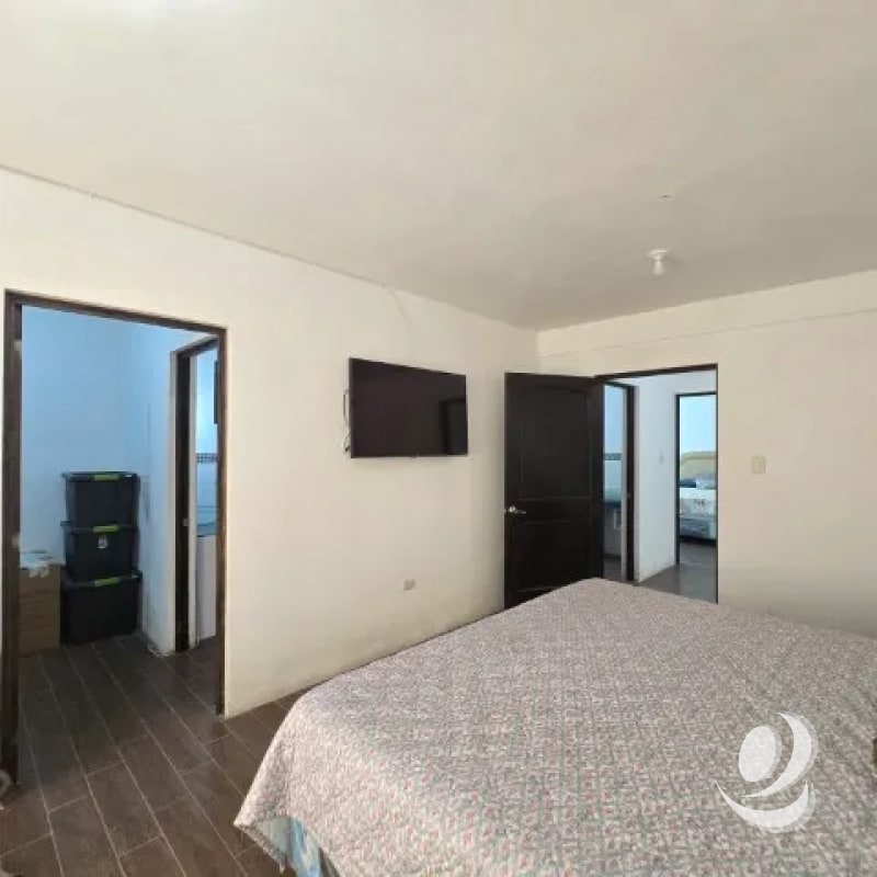 Casa con Jardín en Venta San Lucas Sacatepéquez - 9
