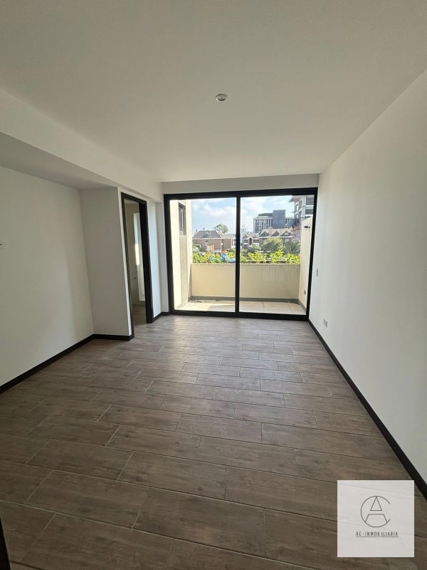 Apartamento de 3 dorms en renta, Aure, zona 13 - 14