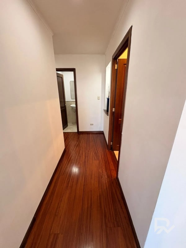 Venta de Apartamento en Edificio Torre del Valle zona 10 cerca de CC La Estación - 10