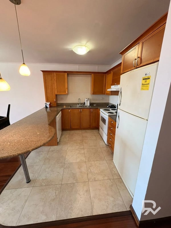 Venta de Apartamento en Edificio Torre del Valle zona 10 cerca de CC La Estación - 4