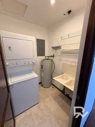 Venta de Apartamento en Edificio Torre del Valle zona 10 cerca de CC La Estación — Apartamento en Venta en Zona 14, Guatemala, Ciudad — miniatura 4 de 13