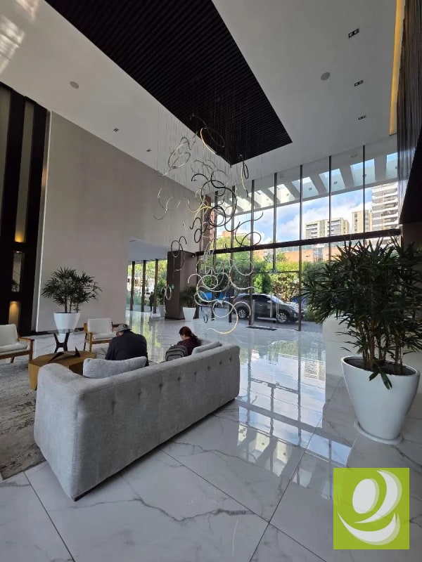 Vendo Apartamento con Terraza en zona 14 - 4