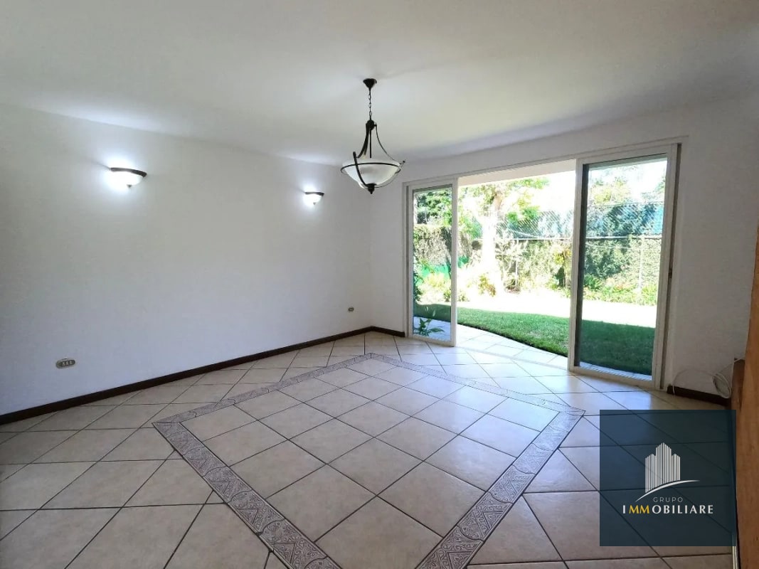 Casa en venta en Residenciales San Antonio km 16.5 Carretera a el Salvador - 8