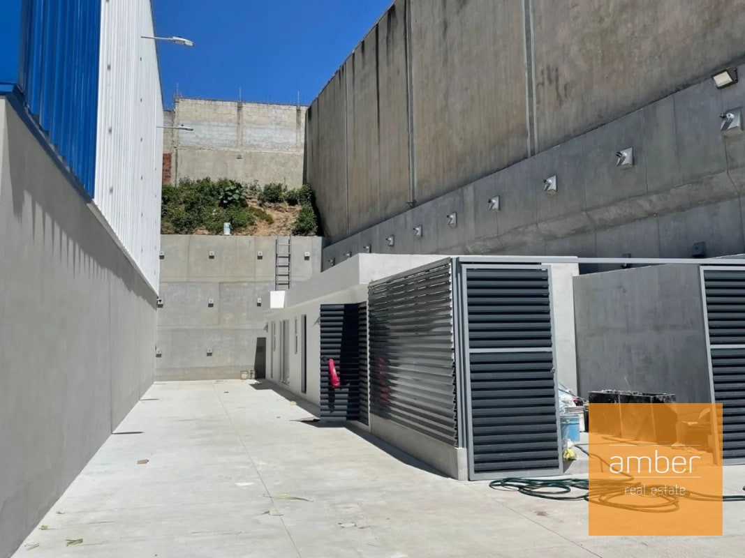 Bodega en Diatzul, Calzada Atanasio Tzul, zona 12 - 3