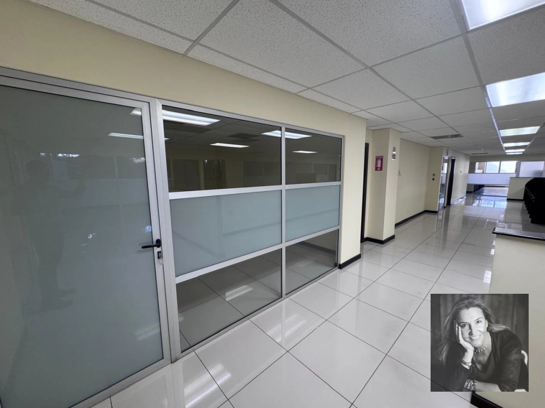 EDIFICIO EN RENTA, ZONA 10 - 13