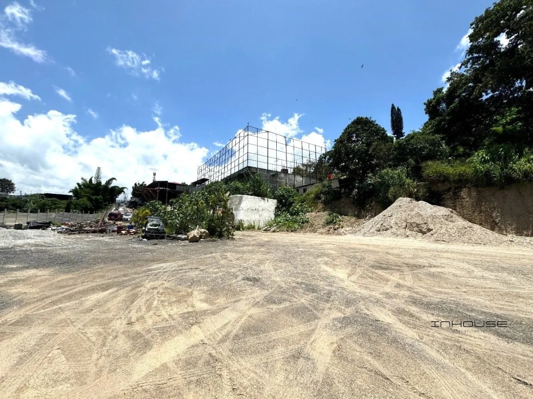 TERRENO EN RENTA SOBRE CARRETERA AL ATLANTICO KM. 12.5 - 1