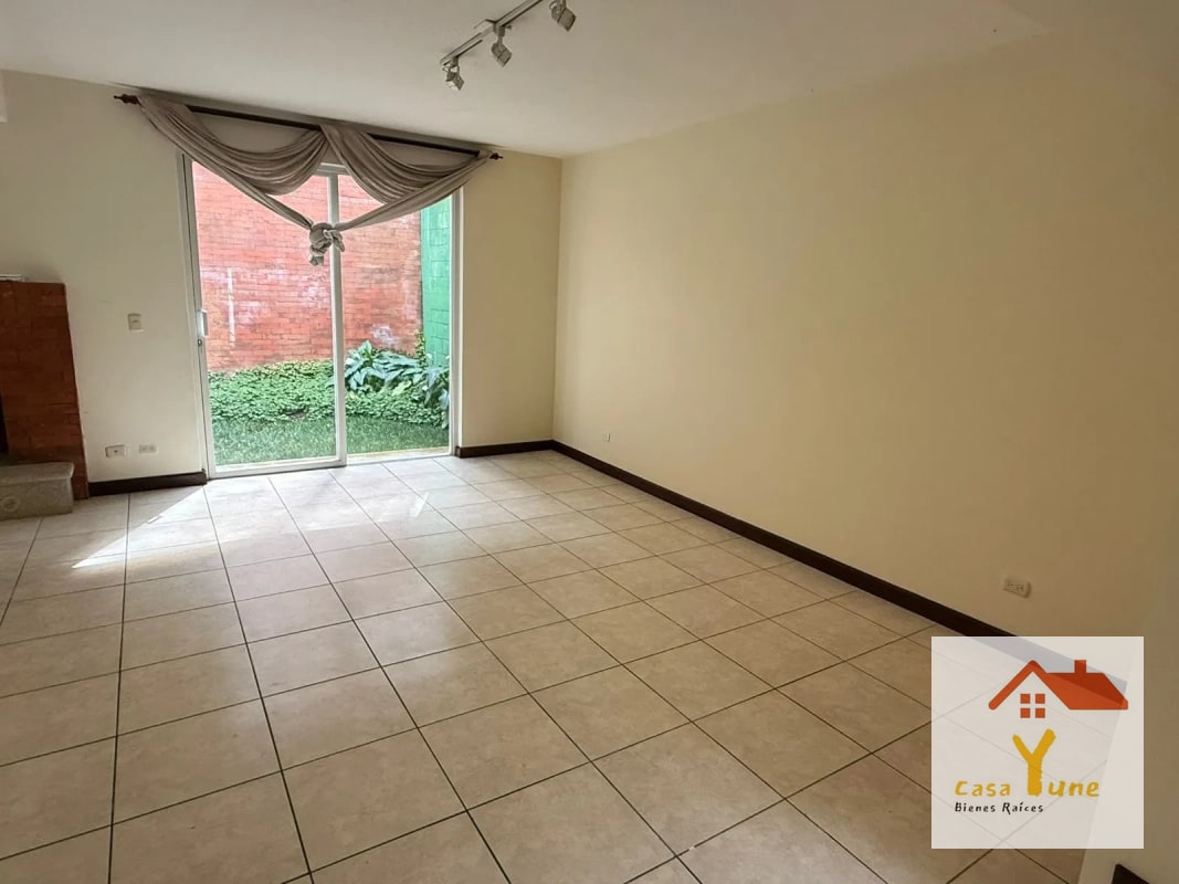 Casa en alquiler Muxbal km 14.5 - 13