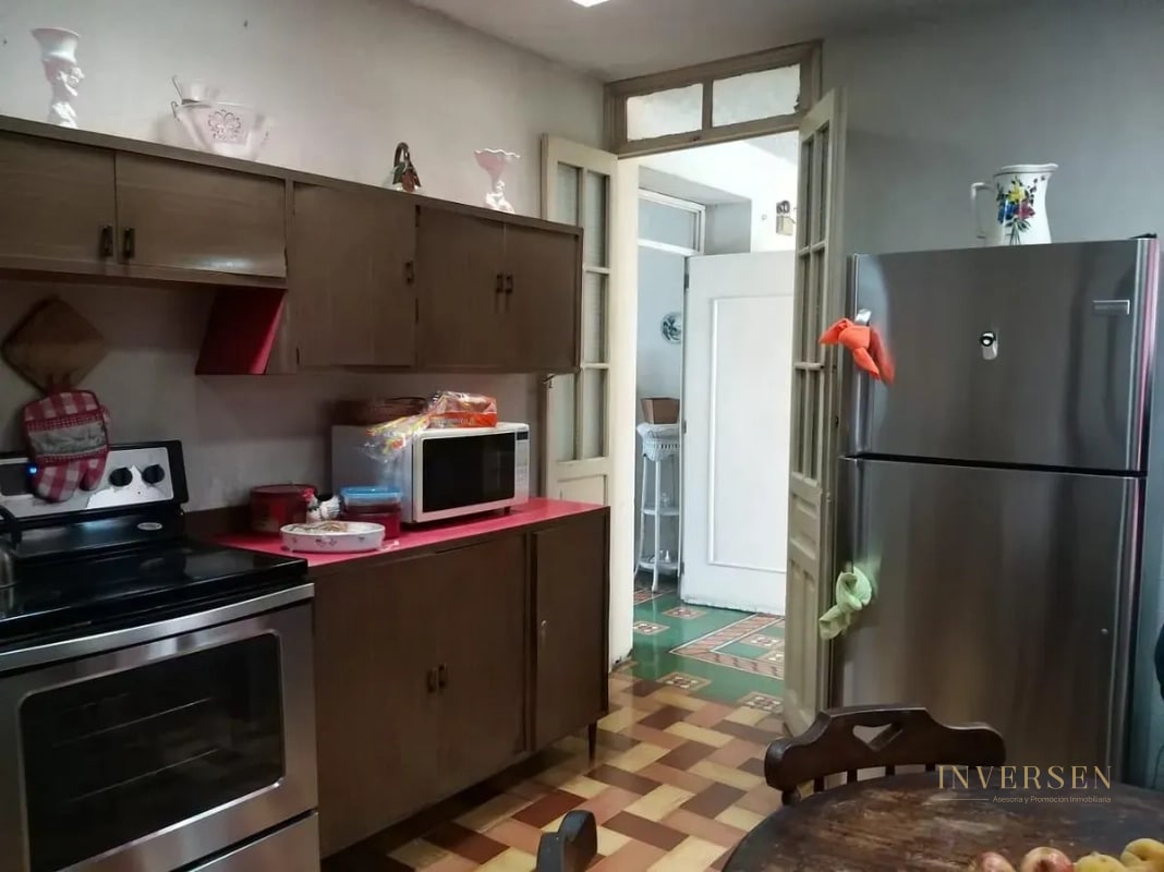 Casa de un nivel en renta ubicada en zona 1 - 6