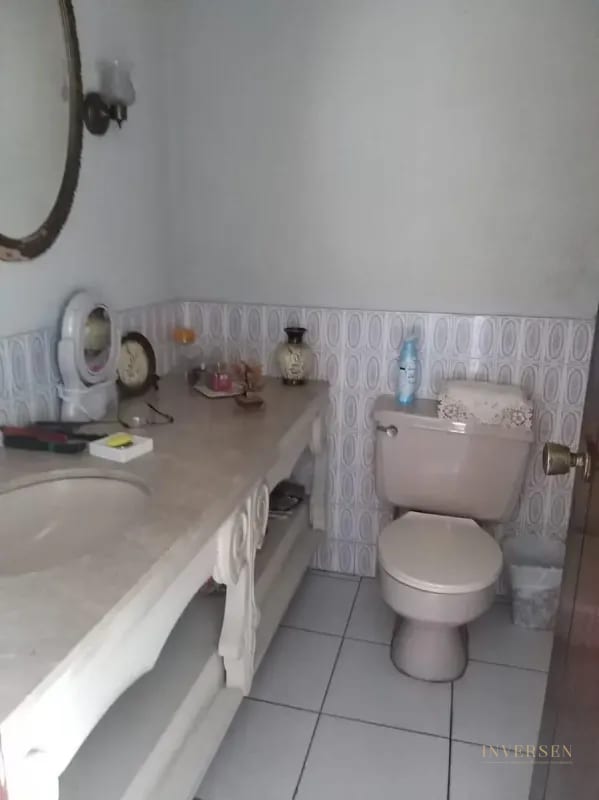 Casa de un nivel en renta ubicada en zona 1 — Casa en Alquiler en Zona 1, Guatemala, Ciudad — foto 2 de 7