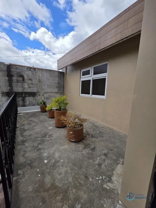 🏢 CASA COMERCIAL EN RENTA – ZONA 11 (COLONIA ROOSEVELT) - 14