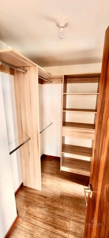 Zona 13 • Apartamento en Renta • Torre Milea - 1
