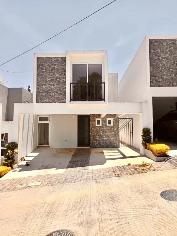 Km 25 CAES • Casa en Renta • Condominio Altos de Village - 17
