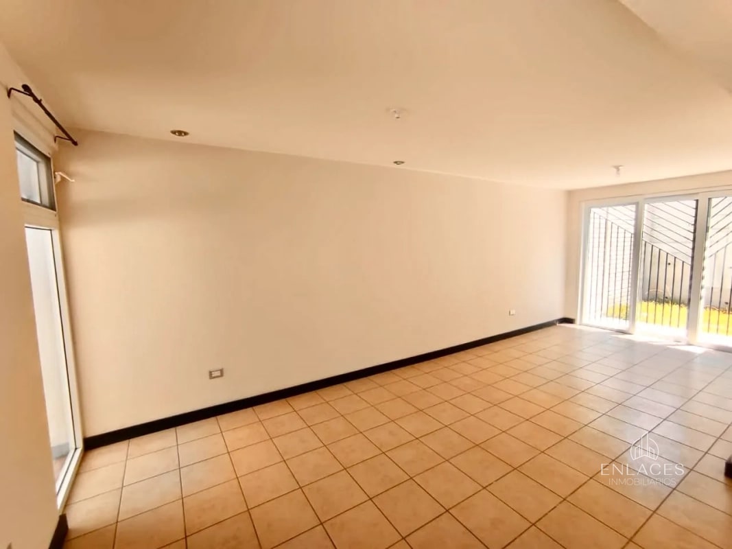 Km 25 CAES • Casa en Renta • Condominio Altos de Village - 14