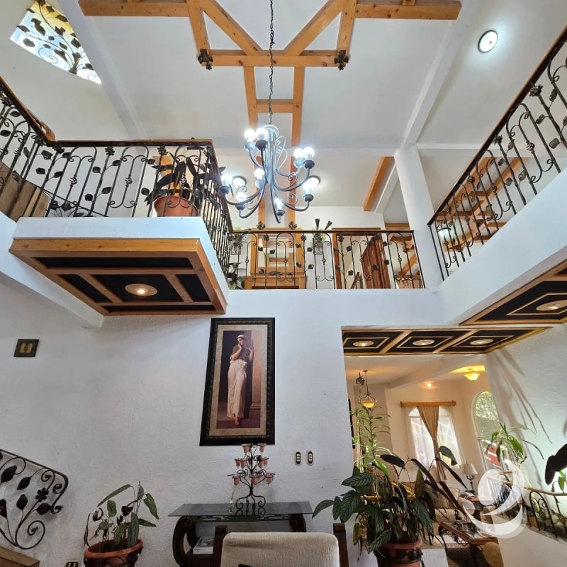 Casa Amueblada y 4 Bungalows (rentados) en Venta El Encinal Tronco 2 Zona 7 de Mixco - 8