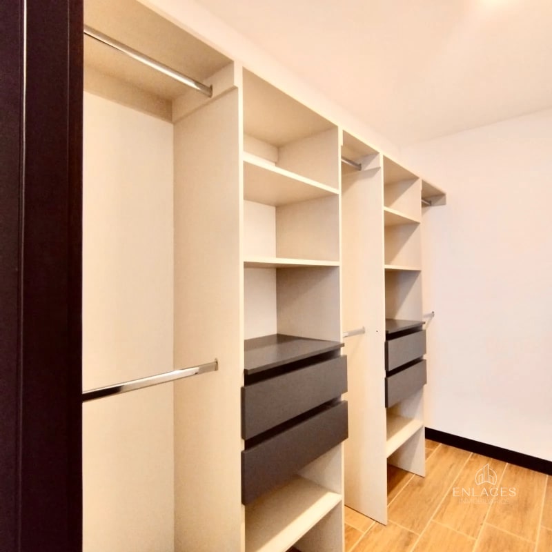 Zona 16 • Apartamento Amueblado en Renta • Lirios de Cayalá III - 6