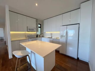 Rento amplio apartamento en Edificio Lucca, Zona 10 — Apartamento en Alquiler en Lucca, Zona 10, Guatemala, Ciudad — miniatura 9 de 13