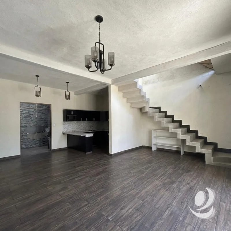 Casa en Venta San Lucas Sacatepéquez en el Casco Urbano - 5