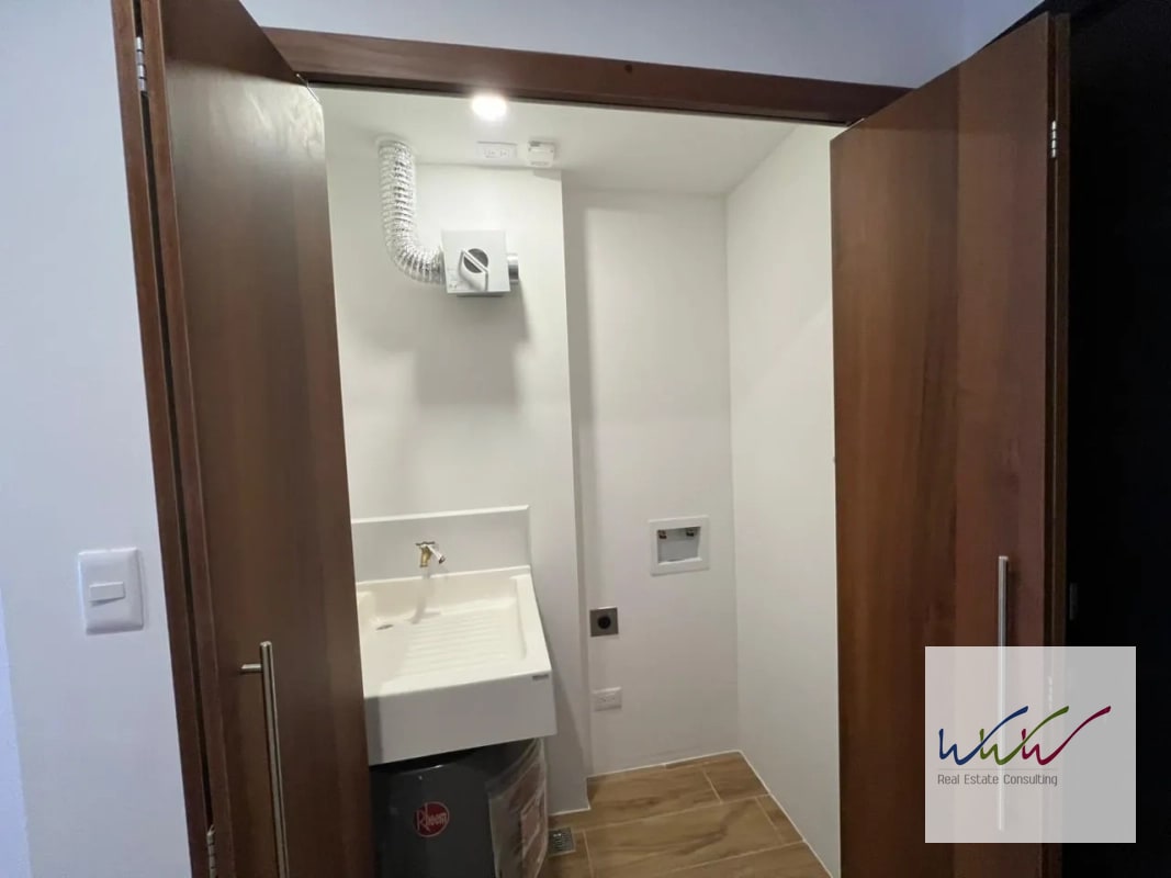 Vendo apartamento en edificio Essenza, zona 13 - 1