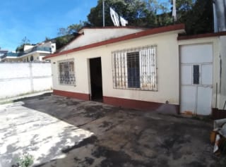 Propiedad en Huehuetenango — Casa vacacional en Alquiler en Huehuetenango, Huehuetenango — miniatura 1 de 5