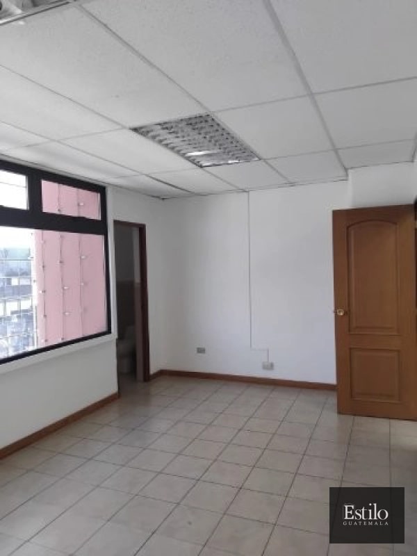 Oficina En Alquiler Zona 10 - 10