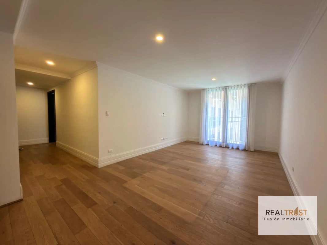 Apartamento en renta CENTRICO zona 5 - 6