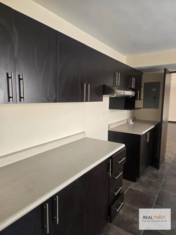 Titulo: Cumbres de la Arboleda en venta 4 habitaciones - 10