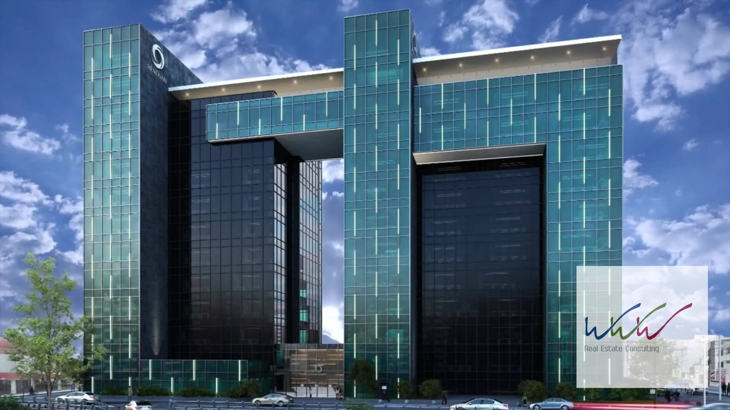 Rento amplia oficina de 570m2 en edificio Renovati, zona 10 - 11