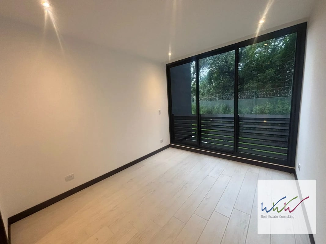 Vendo apartamento en edificio Spazio, zona 15 - 4