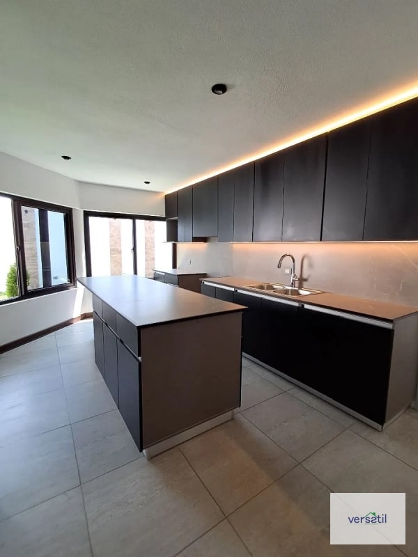 Hermosa casa en Venta LOS Manantiales - 15