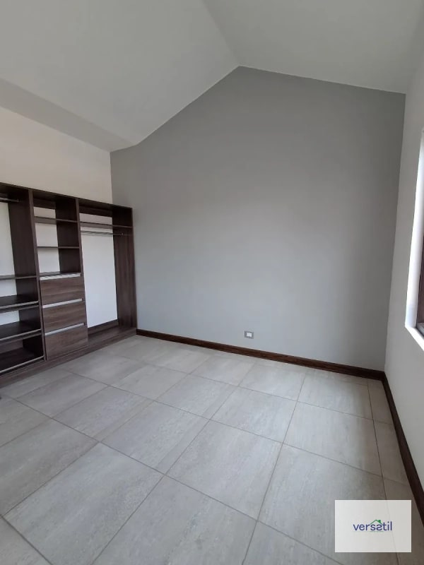 Hermosa casa en Venta LOS Manantiales - 2