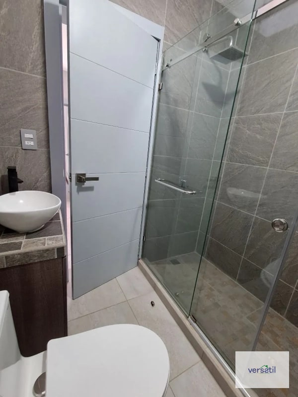 Hermosa casa en Venta LOS Manantiales - 1