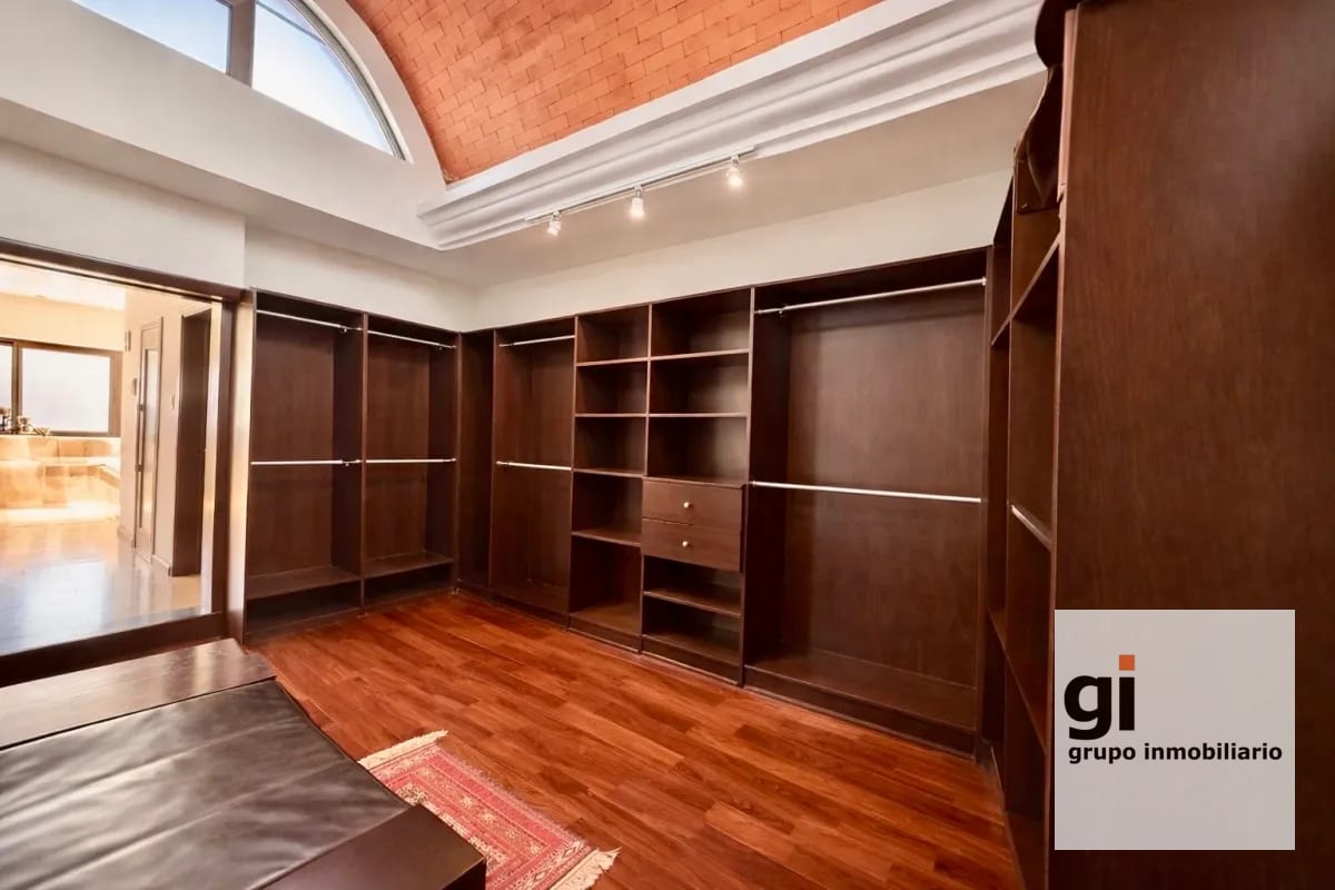 Preciosa casa en venta en condominio exclusivo CAES — Casa en Venta en Carretera a El Salvador, Guatemala, Ciudad — foto 5 de 17