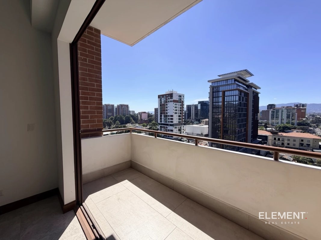 Apartamento nuevo y amplio en zona 10 - 11
