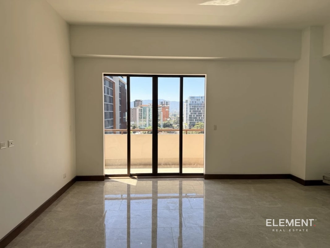 Apartamento nuevo y amplio en zona 10 - 10