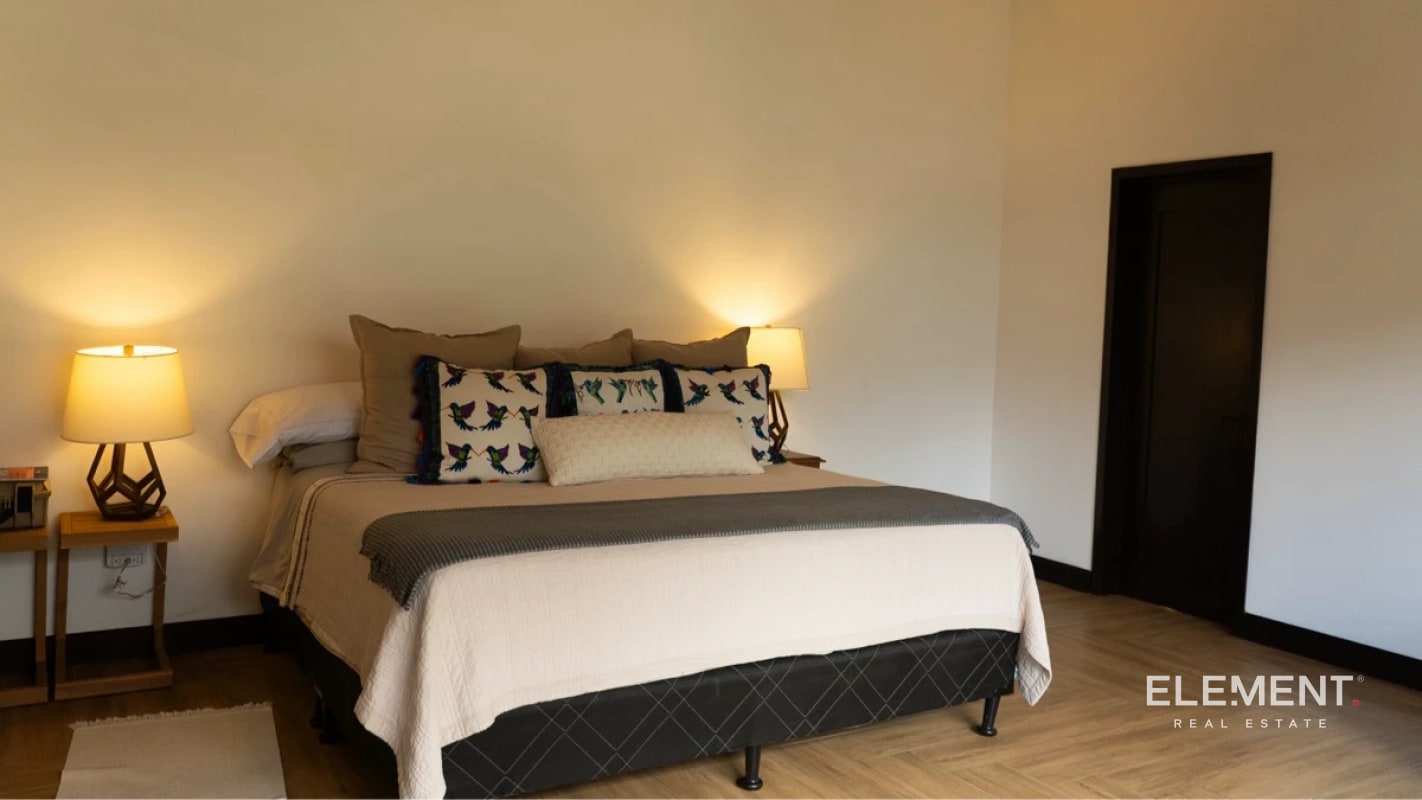 Lujosa casa en venta a minutos de Antigua Guatemala - 4