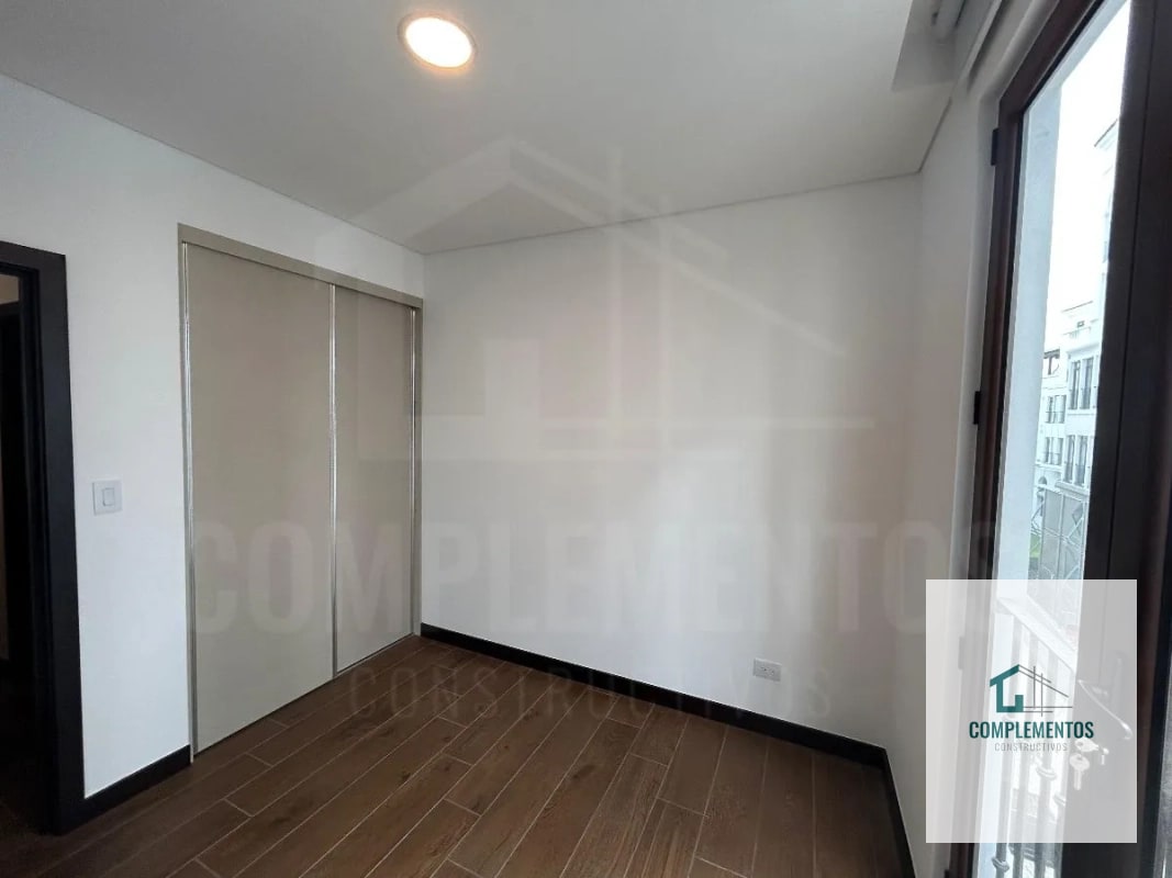 Apartamento en renta Lirios de Cayala - 3