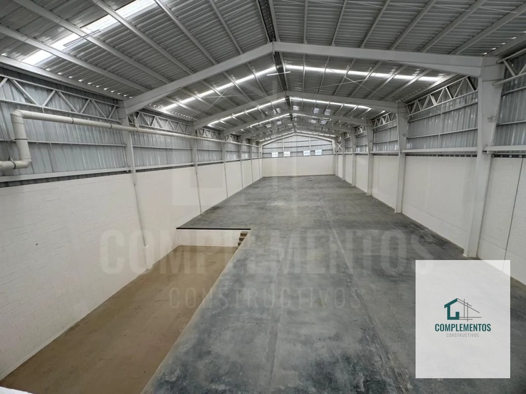 Bodega en venta CAES - 4