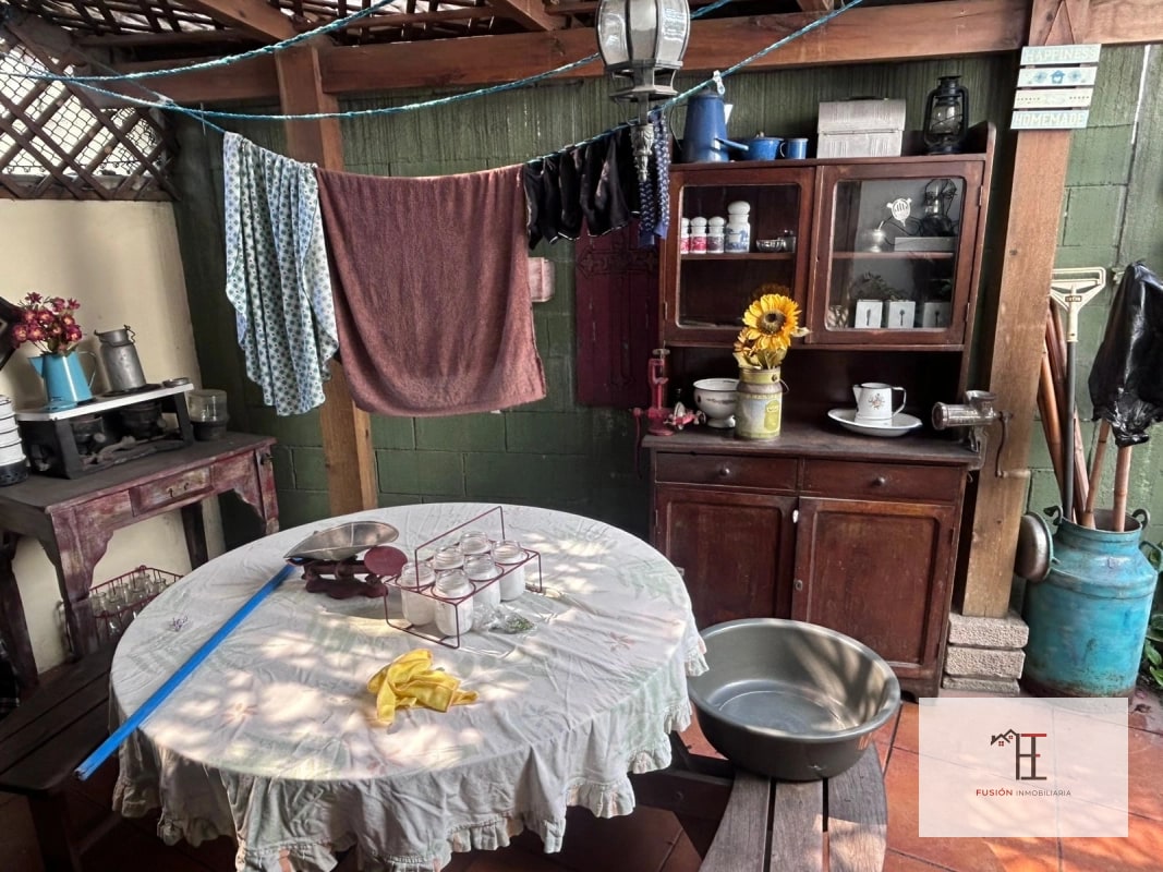 Vendo Casa en zona 11 atrás de la coca cola, dentro de garita - 6