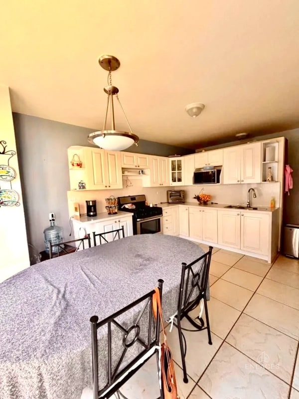Zona 8 de Mixco • Casa en Venta • Condominio Orquídeas, San Cristóbal - 3