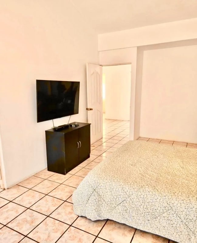 Zona 16 • Casa en Venta • Colonia Lourdes - 1