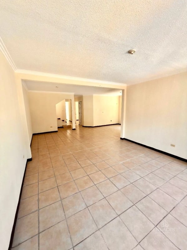 Km 38 Carretera al Pacífico • Casa en Venta • Residenciales Las Victorias - 5