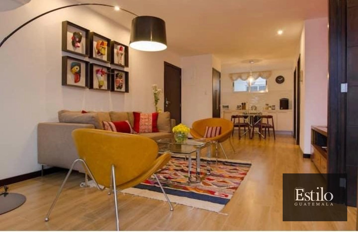 APARTAMENTO CON BALCÓN ZONA 4 - 9