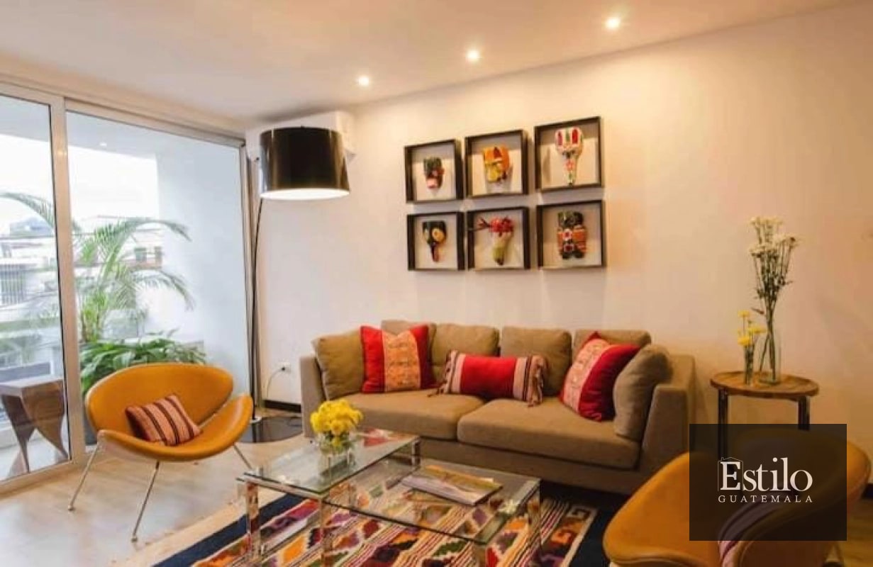 APARTAMENTO CON BALCÓN ZONA 4 - 5