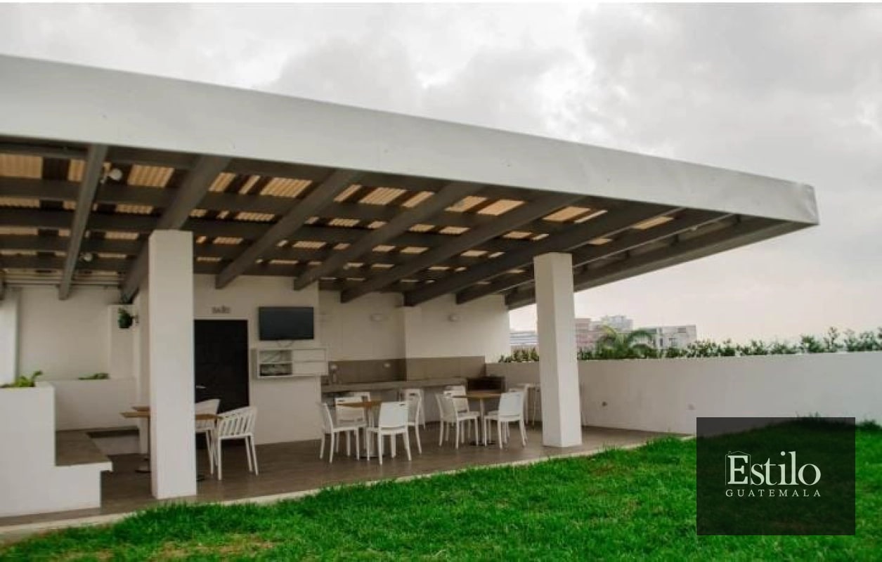 APARTAMENTO CON BALCÓN ZONA 4 - 1